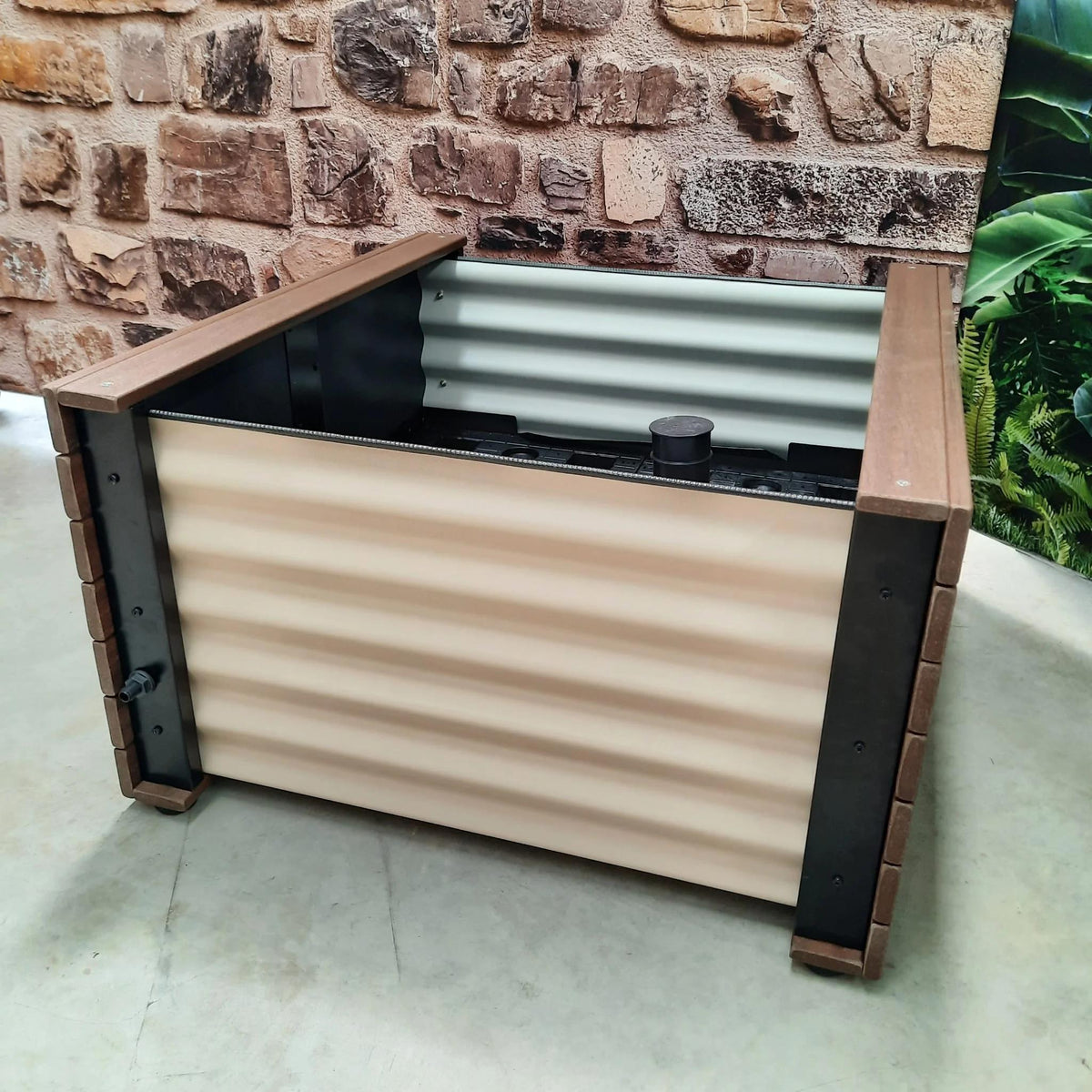 WaterUps Artesian 0880 Wicking Planter