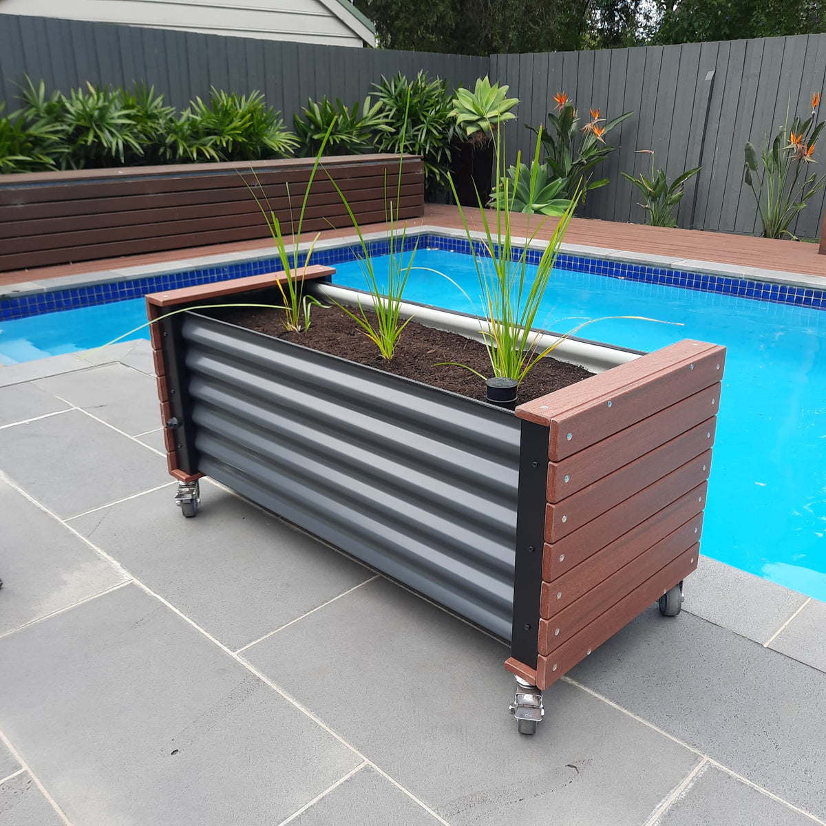 WaterUps 1240 Artesian Wicking Planter